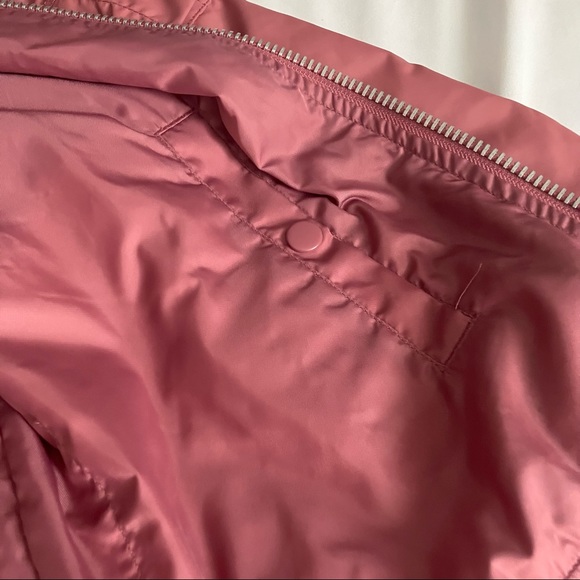 Alpha Industries Flight Jacket 🧥 - Picture 6 of 16